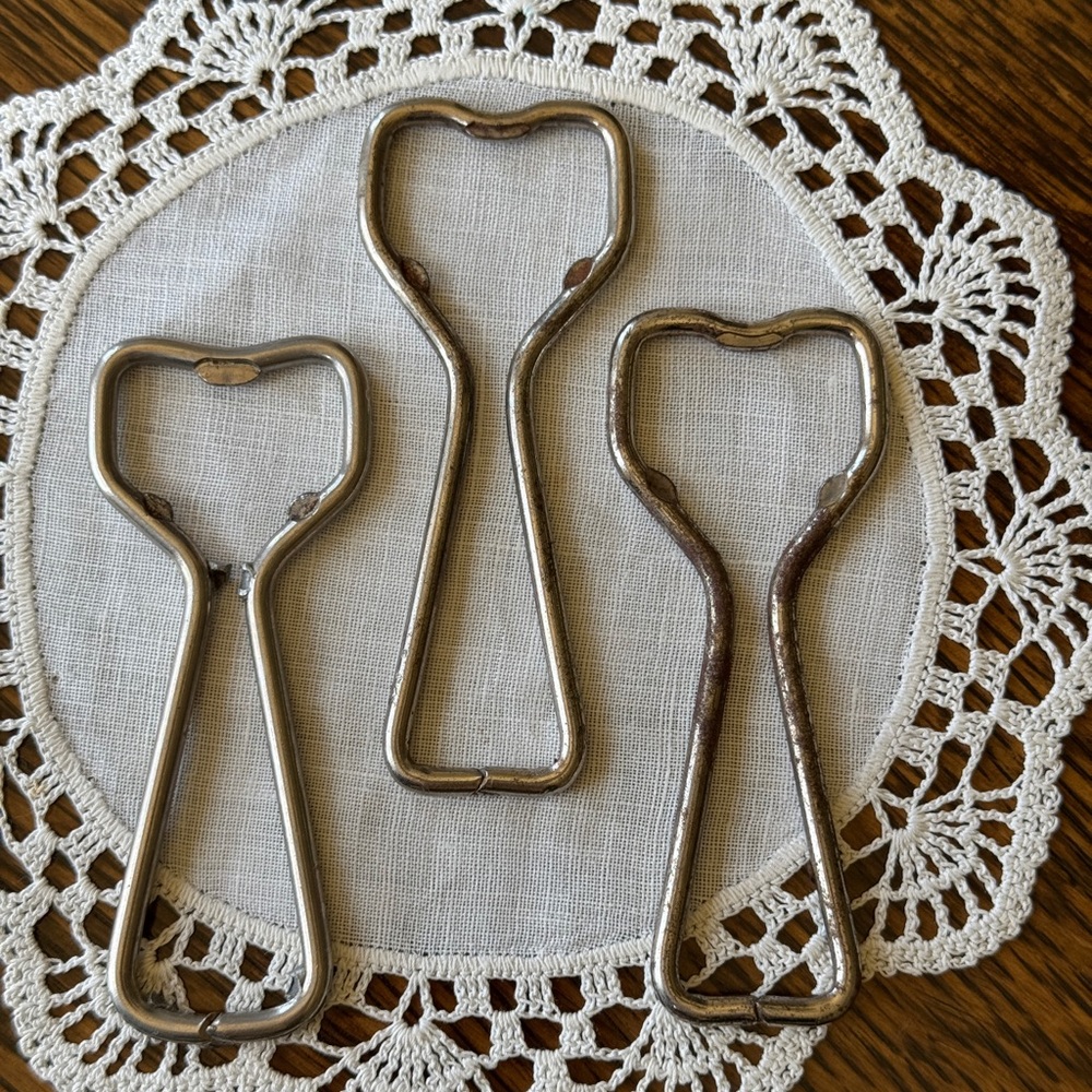 3-Vintage, “FRESH UP” WITH SEVEN-UP, Bottle Opener. G25